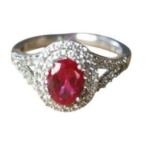 Vintage Signed SUN 925 Sterling Silver Ruby Red Oval Faceted Halo Ring Size 6.5